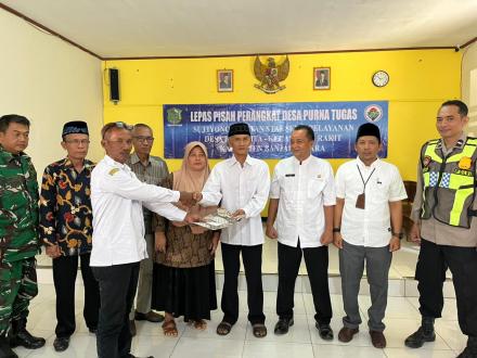 LEPAS PISAH PERANGKAT DESA JABATAN STAFF PELAYANAN